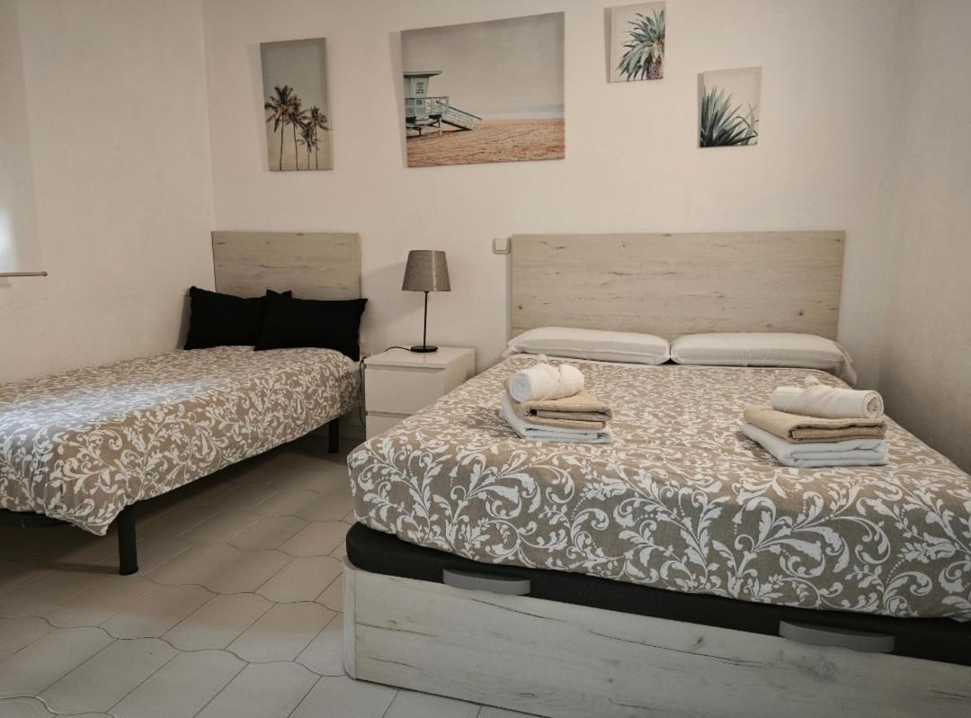 Benalbeach Casa Kito Dreams 1ª Linea Playa Benalmádena Exteriör bild